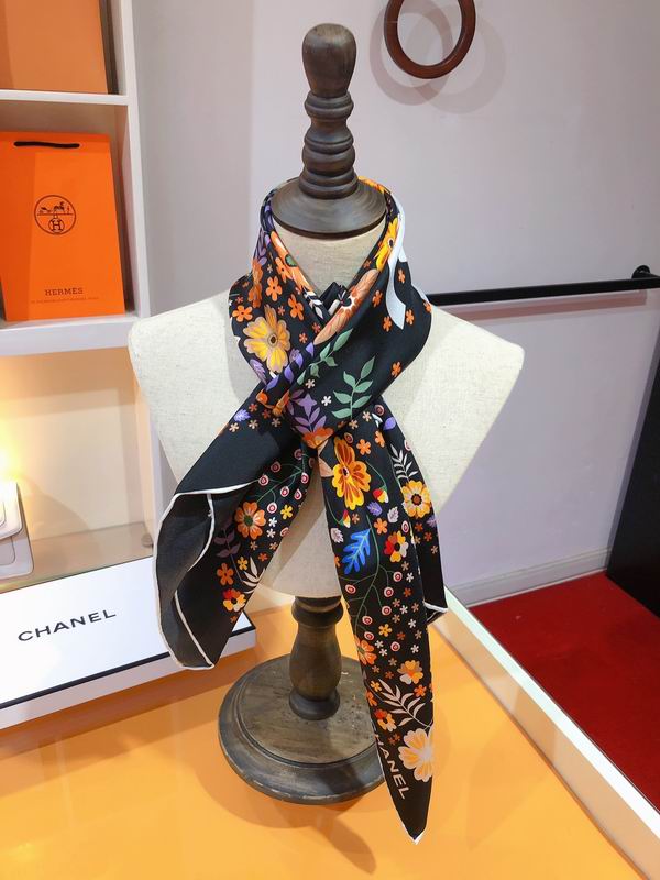 Chanel  silk scarf 90X90cm E03 (15)